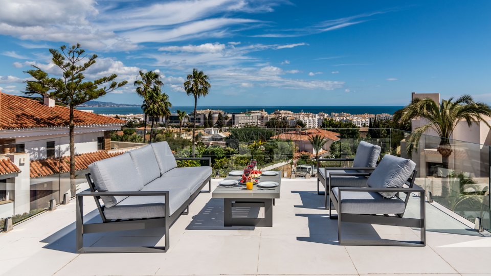 Nueva Andalucia, Villa sofisticada con vistas al mar, a poca distancia de Puerto Banús