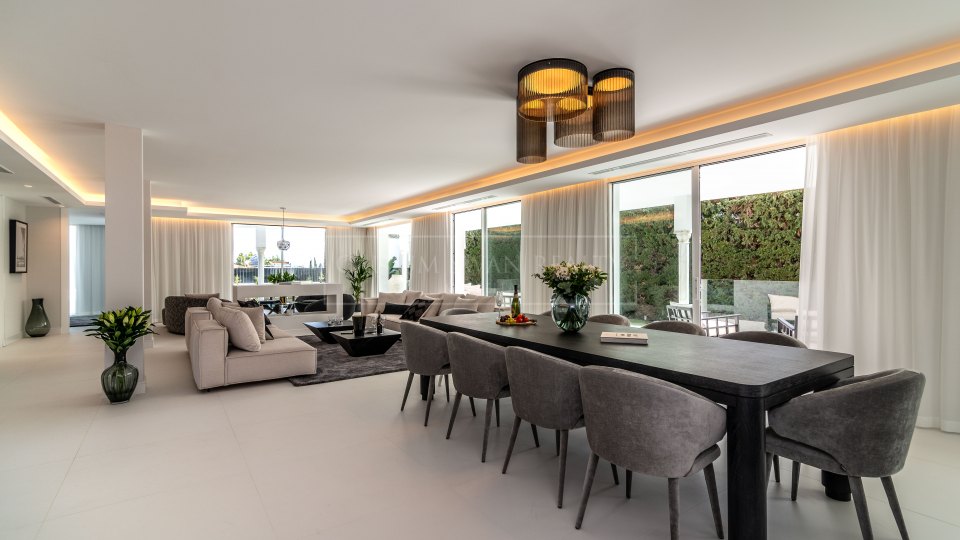 Nueva Andalucia, Villa sofisticada con vistas al mar, a poca distancia de Puerto Banús