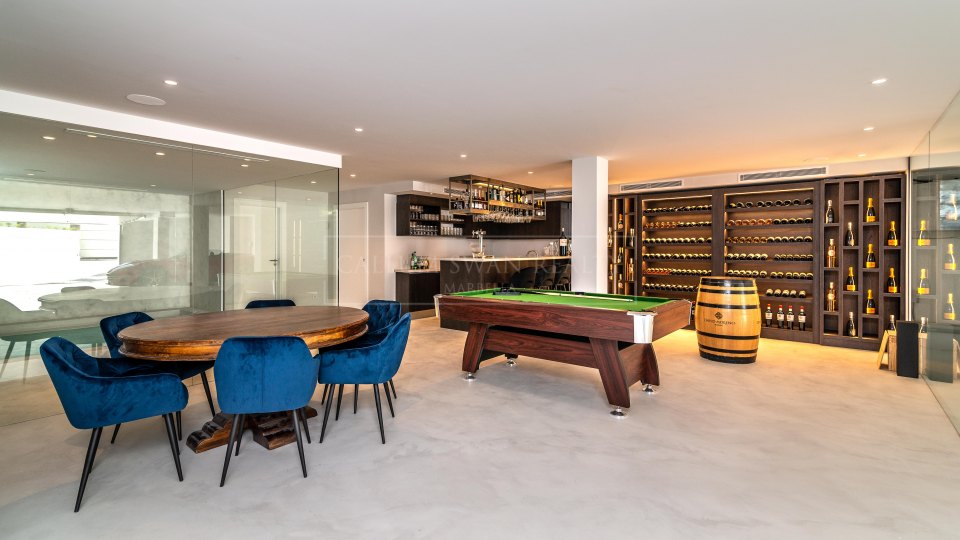 Nueva Andalucia, Villa sofisticada con vistas al mar, a poca distancia de Puerto Banús