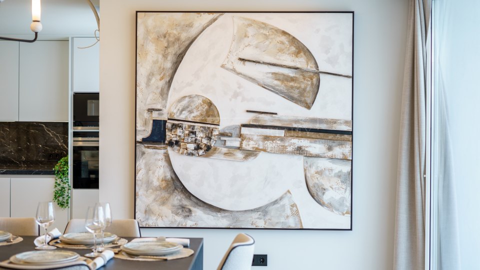 Nueva Andalucia, Las Brisas, villa for sale with lovely mountain views