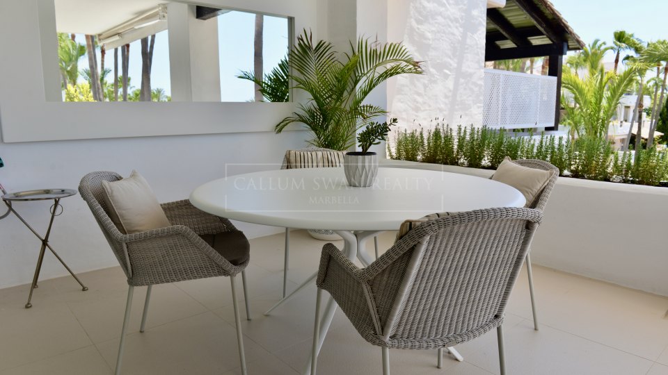 Marbella Golden Mile, Elegante ático dúplex de lujo en Marina Puente Romano