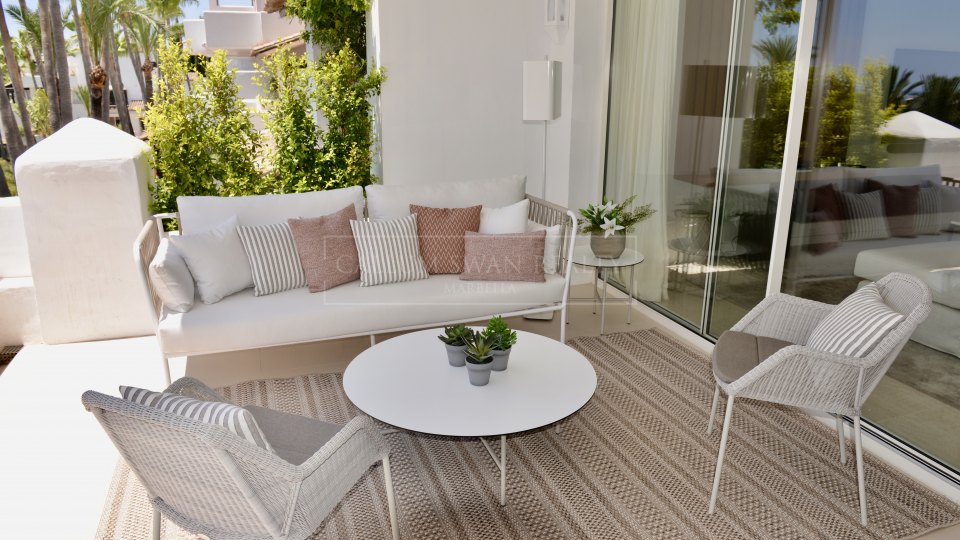 Marbella Golden Mile, Elegante ático dúplex de lujo en Marina Puente Romano