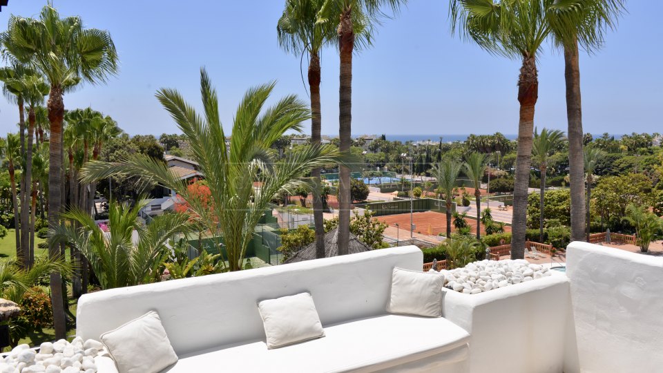 Marbella Golden Mile, Elegante ático dúplex de lujo en Marina Puente Romano