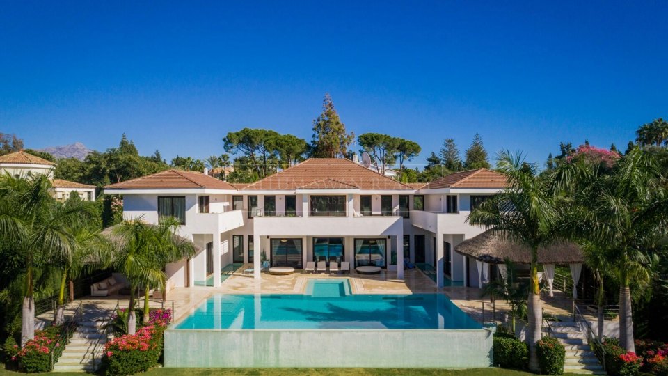 San Pedro de Alcantara, Luxury villa close to the beach in Guadalmina Baja
