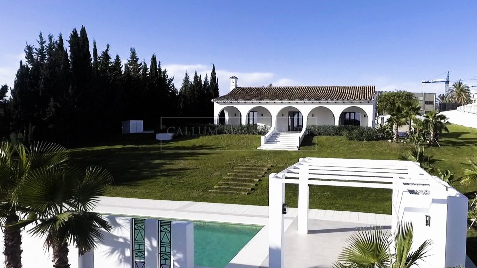 Estepona, Traditional Andalusian style villa on the New Golden Mile.