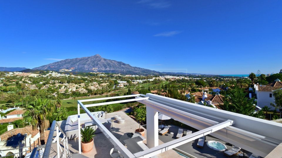 Nueva Andalucia, Villa moderne au style avant-gardiste à Nueva Andalucía proche de Puerto Banús