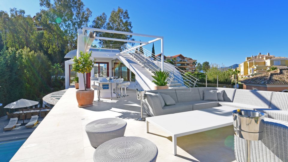 Nueva Andalucia, Villa moderne au style avant-gardiste à Nueva Andalucía proche de Puerto Banús