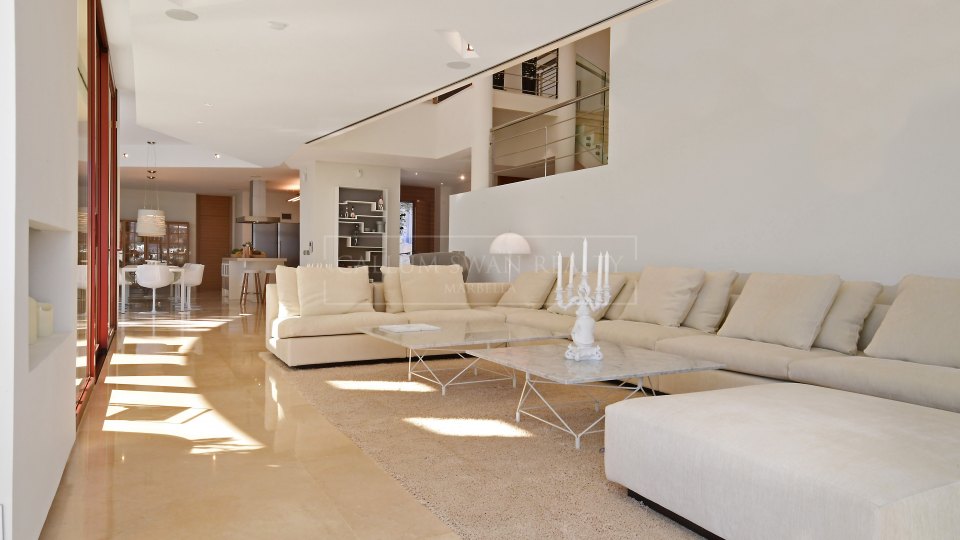Nueva Andalucia, Villa moderne au style avant-gardiste à Nueva Andalucía proche de Puerto Banús