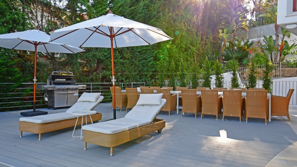 Nueva Andalucia, Villa moderne au style avant-gardiste à Nueva Andalucía proche de Puerto Banús