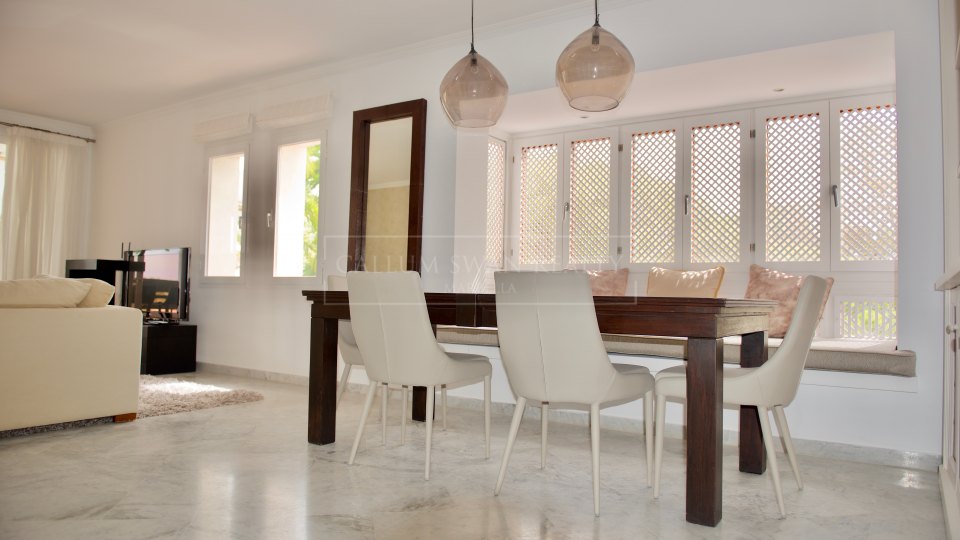 Marbella Golden Mile, Spacious duplex-penthouse in Marina Puente Romano