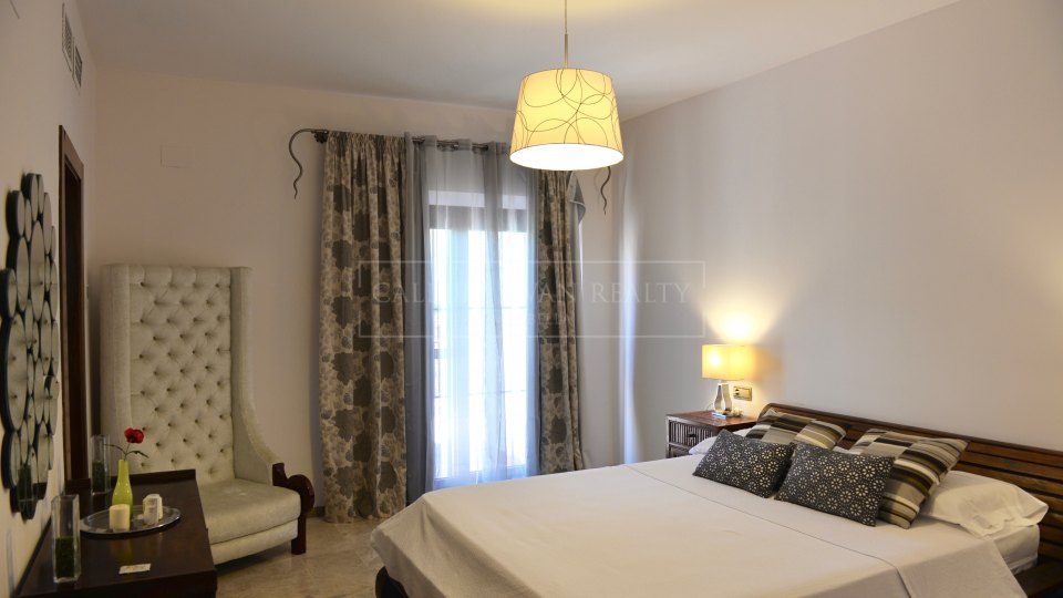 Marbella Golden Mile, Gran Villa de lujo, cerca de la playa en la Milla de Oro, Marbella