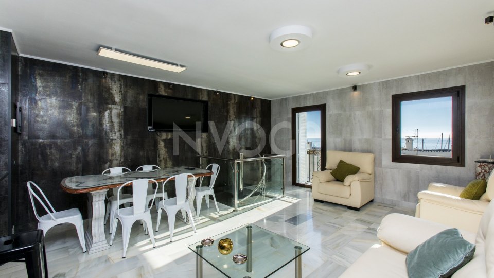 Apartamento Duplex en Puerto Banús