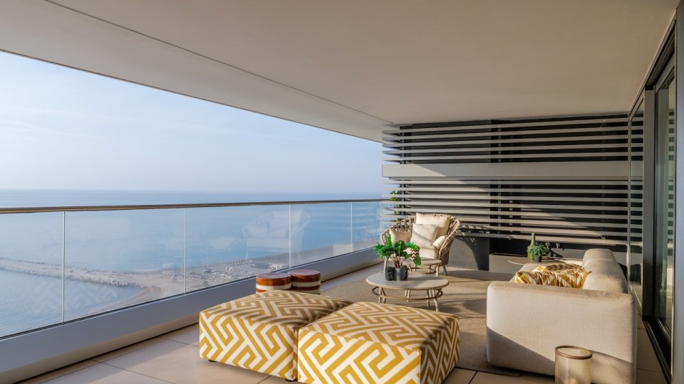 The Crown The Signature Residence of The Legacy by Metrovacesa - Fully Furnished and ready to move in