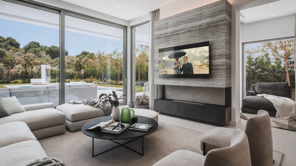 Lujosa villa en el complejo cerrado 'El Paraíso' (Benahavis)