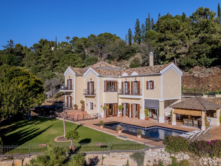 Beautiful villa in El Madronal