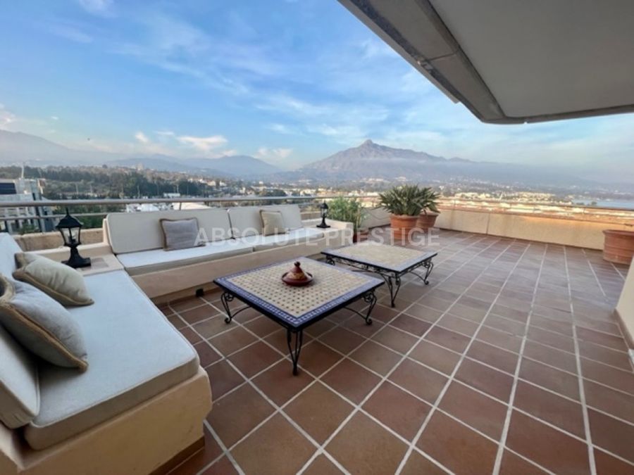Penthouse for long term rent in Marbella - Puerto Banus