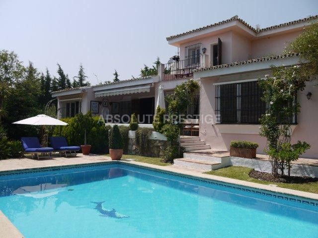 Villa for short term rent in Nagüeles, Marbella Golden Mile