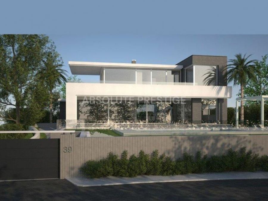 Villa en venta en Las Chapas, Marbella Este