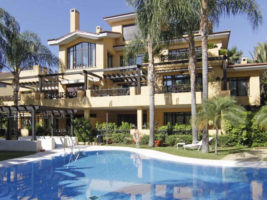 Apartamento Planta Baja en alquiler a corta temporada en Marbella - Puerto Banus