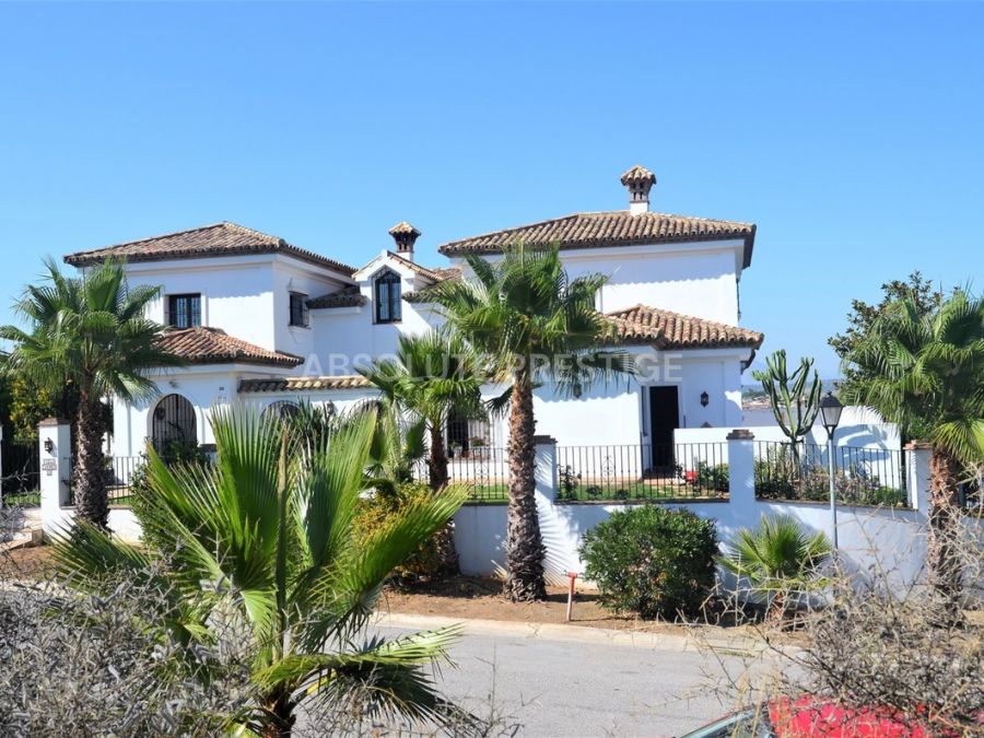 Villa for sale in Sotogrande