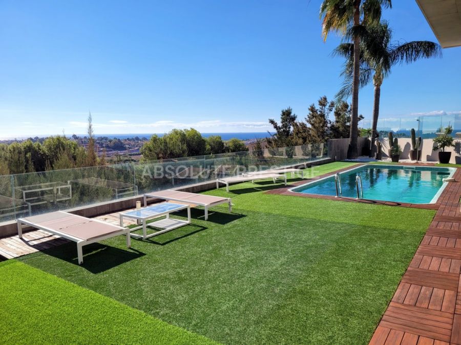 Villa en venta en Benahavis