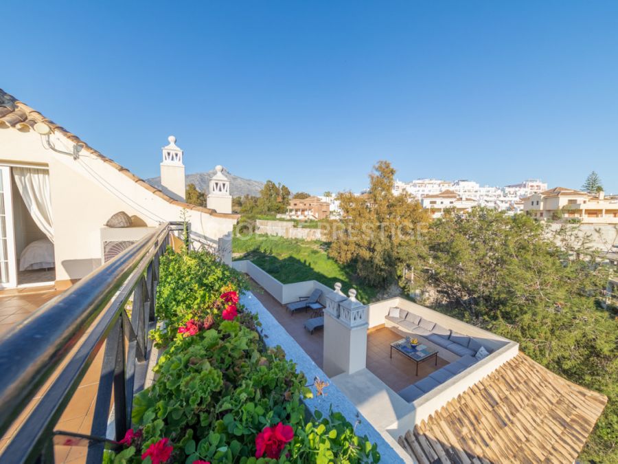 Penthouse for short term rent in Nueva Andalucia, Marbella
