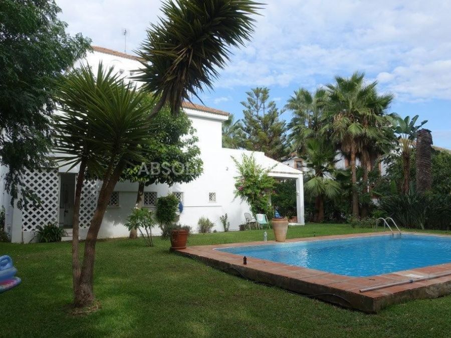 Villa zu Langzeitmiete in Nueva Andalucia, Marbella