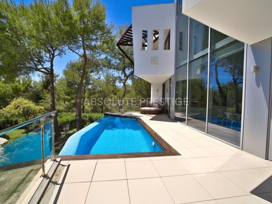 Villa for long term rent in Sierra Blanca, Marbella Golden Mile
