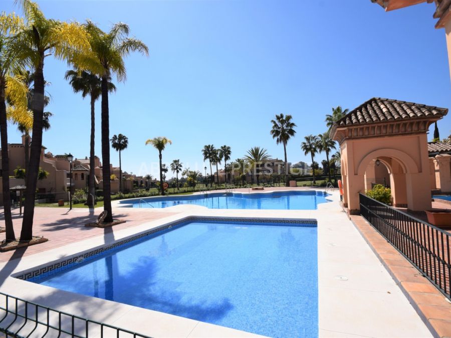 Apartment for long term rent in Estepona