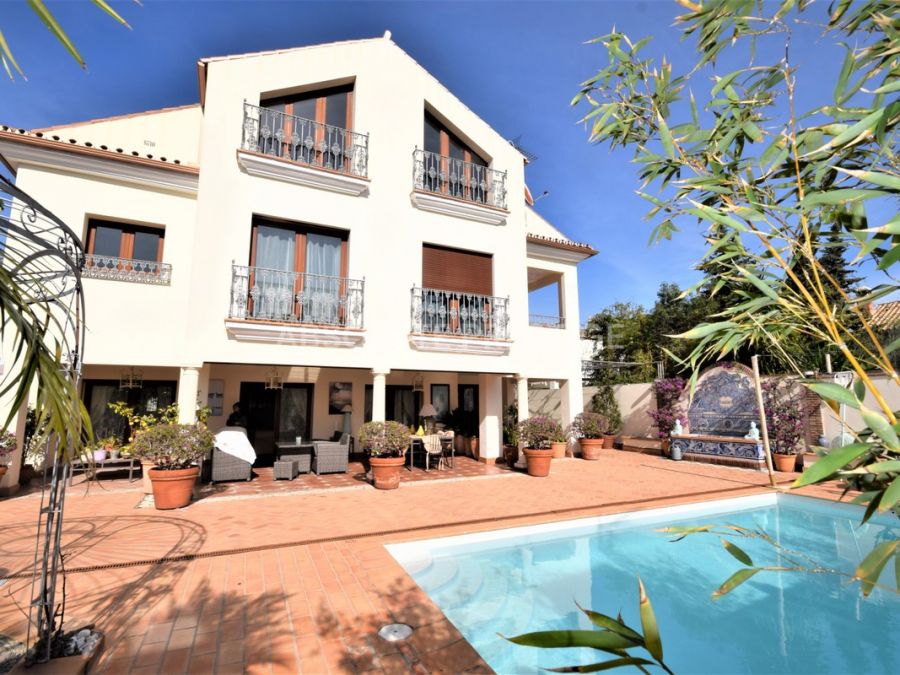 Villa zu verkaufen in Marbella