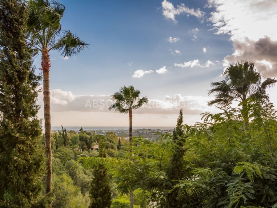 Apartamento en venta en Benahavis