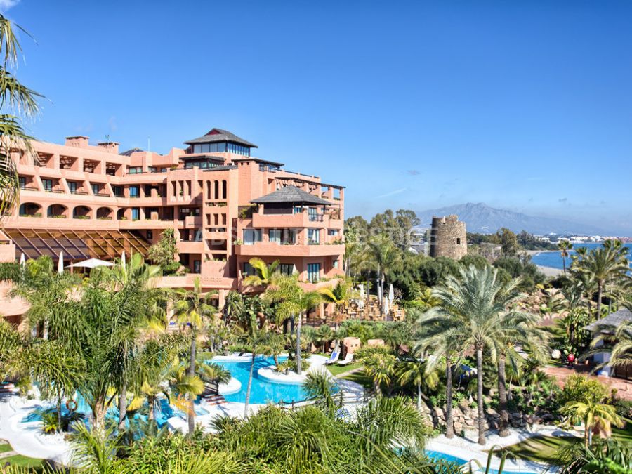 Atico en venta en New Golden Mile, Estepona