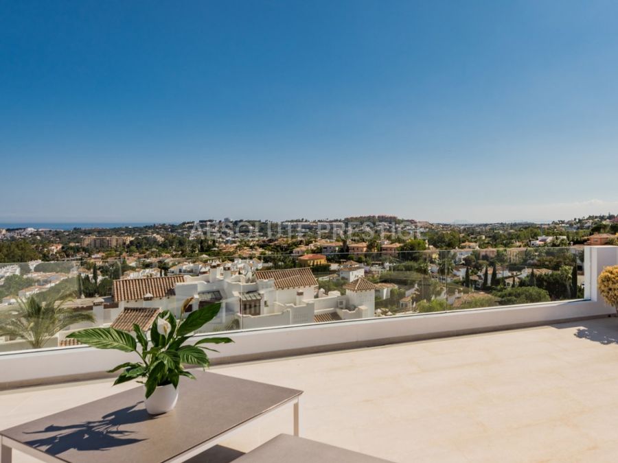 Wohnung zu verkaufen in Nueva Andalucia, Marbella