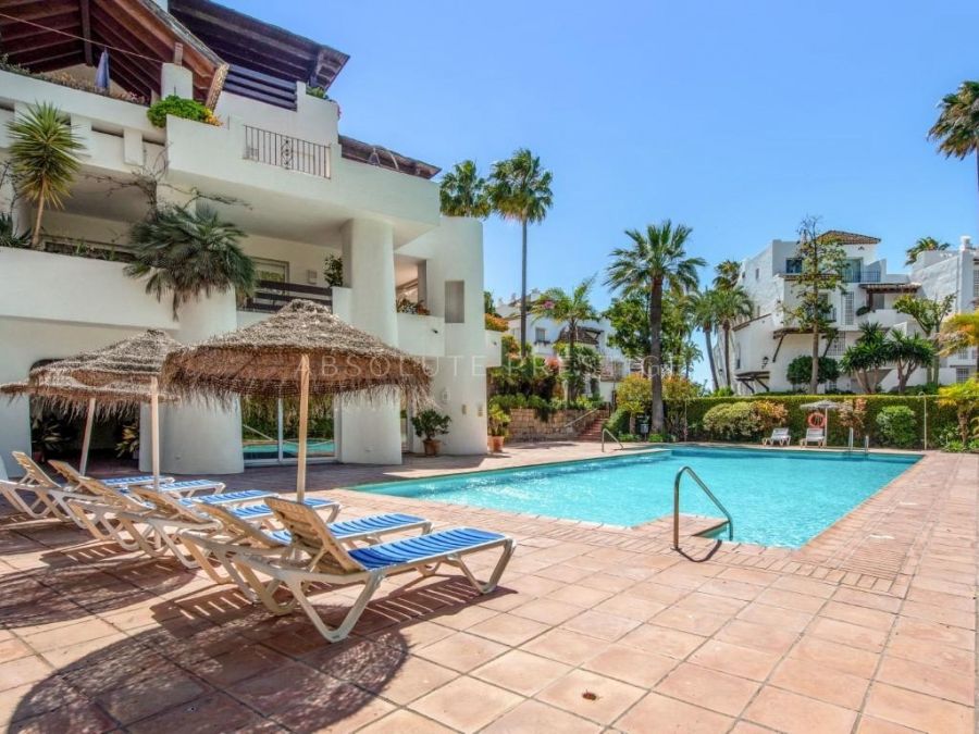 Penthouse in Alcazaba Beach