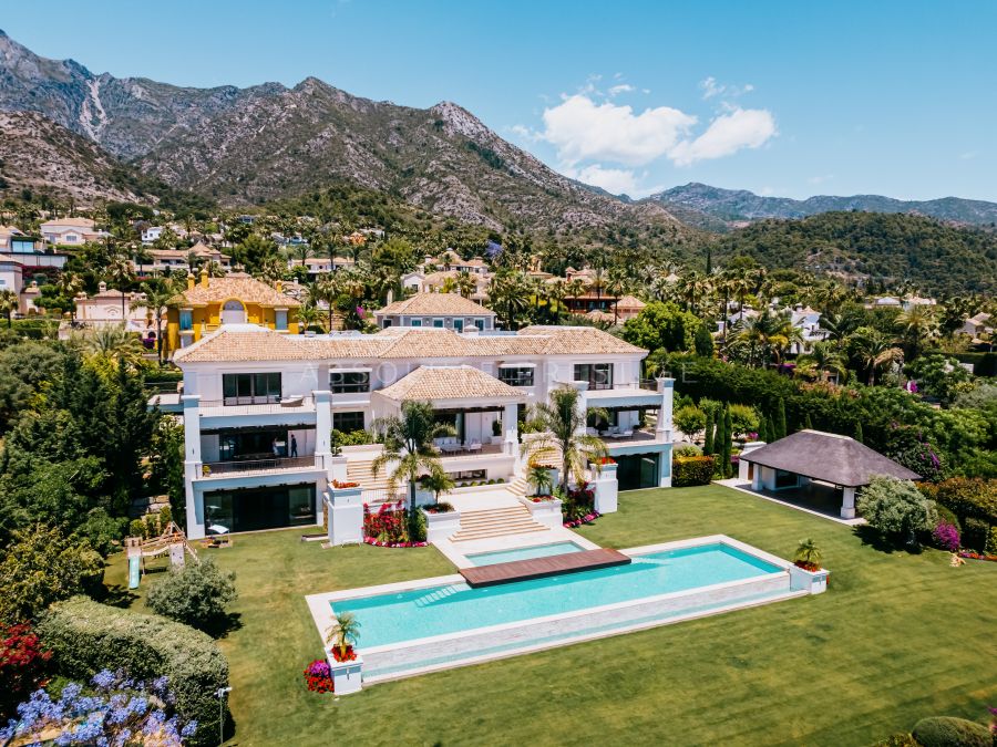 MAGNIFIZENTES MEDITERRANES ANWESEN IN SIERRA BLANCA, MARBELLA