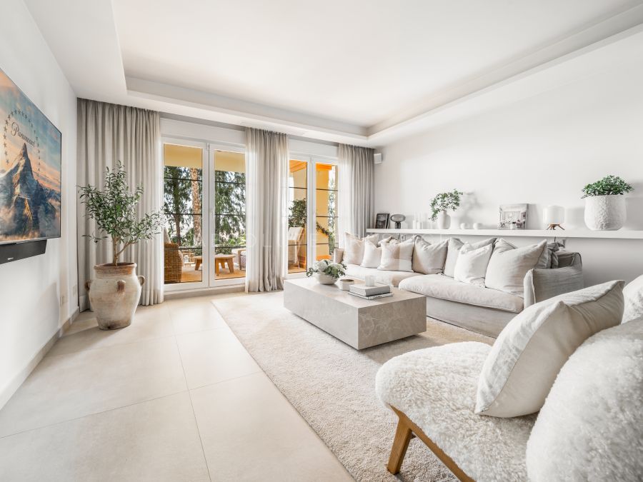 ELEGANT APARTMENT IN NUEVA ANDALUCIA