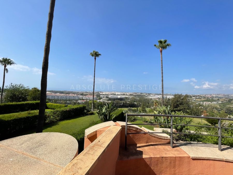 BEAUTIFUL APARTMENT FOR SALE IN MAGNA MARBELLA