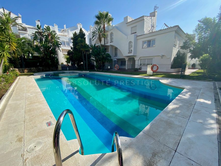 Apartment for sale in Nagüeles, Marbella