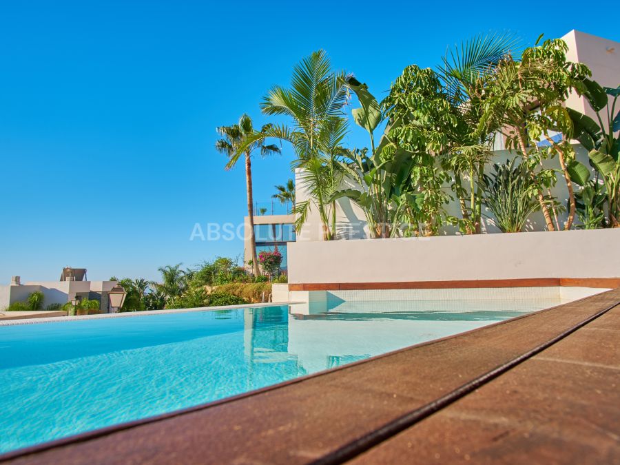 Villa mit atemberaubender Aussicht zum Verkauf in Benahavis