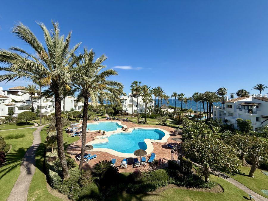 Groundfloor apartment in Alcazaba Beach