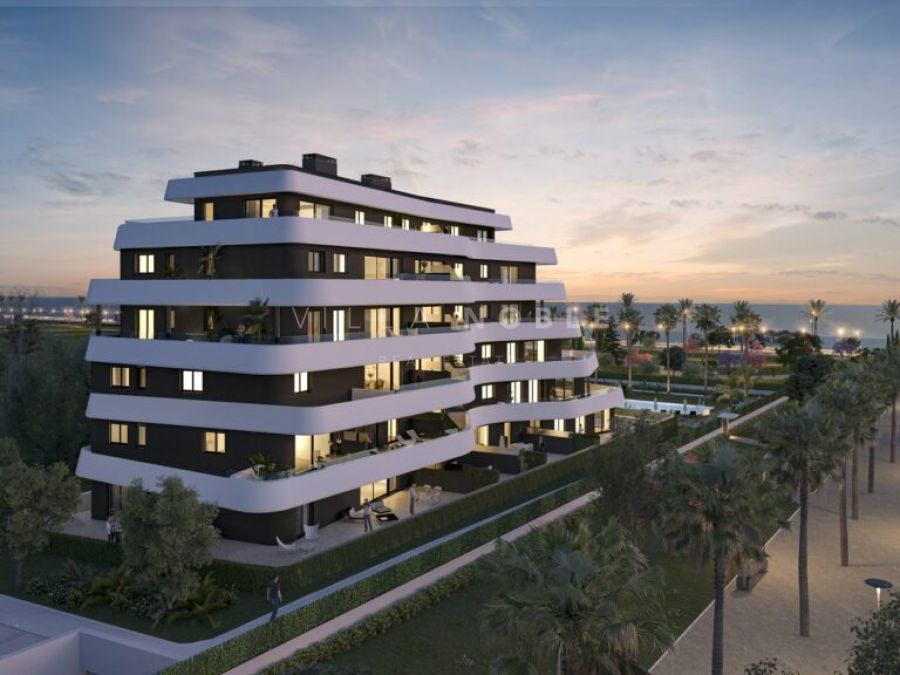 New off-plan development right in front of the beach in Torremolinos