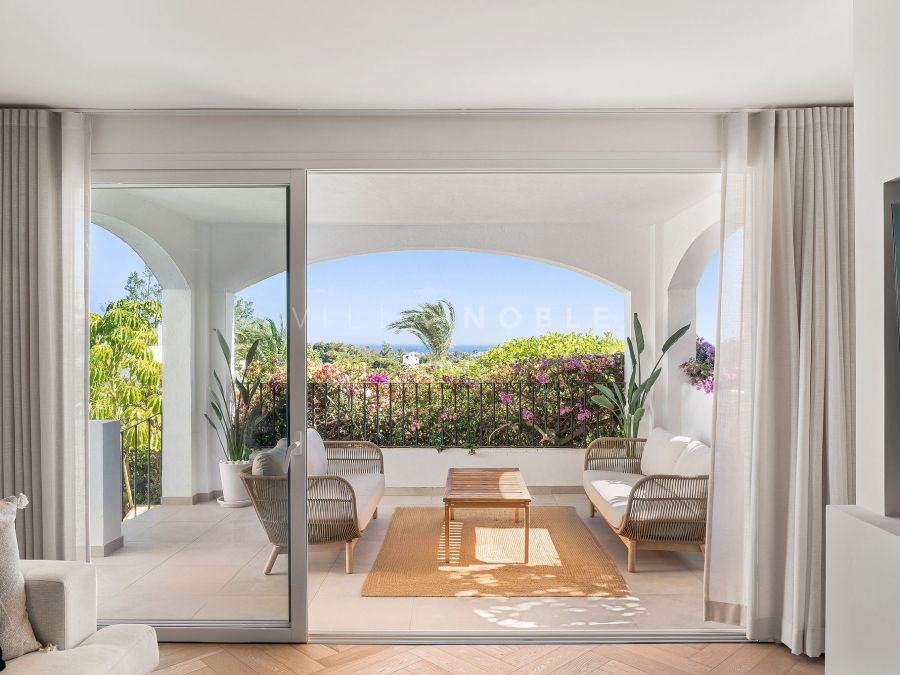 An exceptional two-story townhouse on the prestigious Golden Mile Marbella