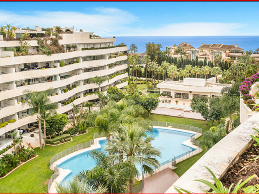 Atemberaubendes und luxuriöses Duplex-Penthouse in Embrujo de Banús, Marbella