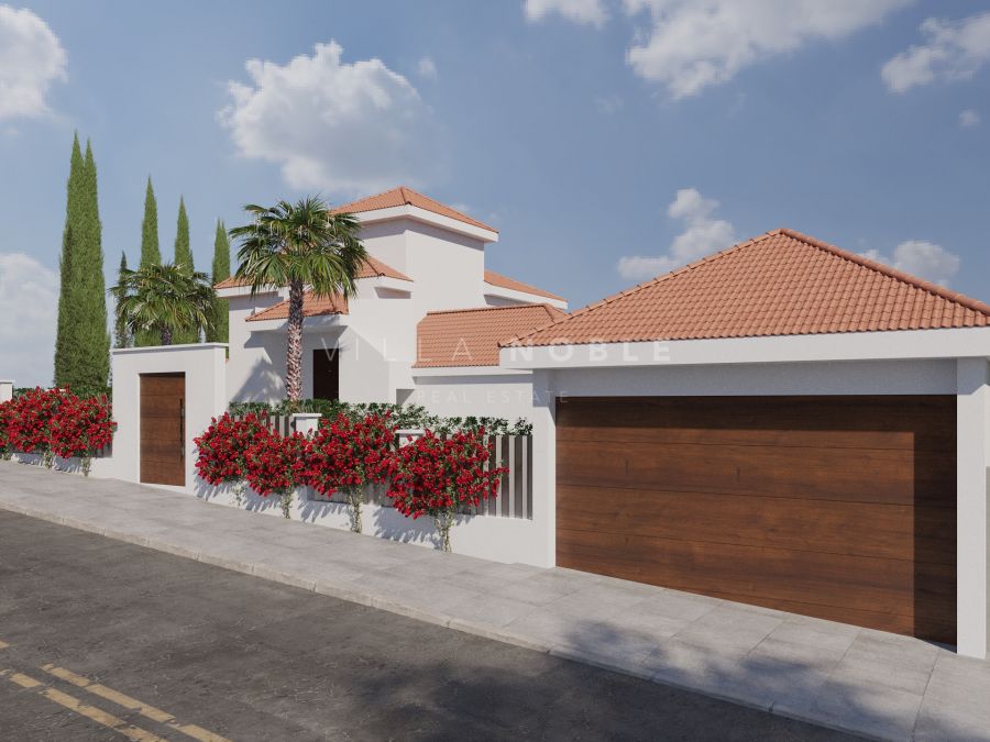 AMAZING INVESTMENT OPPORTUNITY IN LOS NARANJOS HILL CLUB, MARBELLA