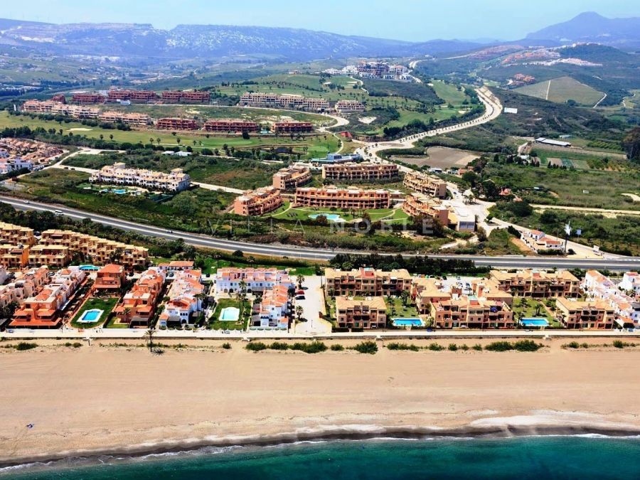 PROPIEDAD DE PLENO DOMINIO - ¡Situado a tan solo 300 m de la playa en la preciosa Costa de Casares