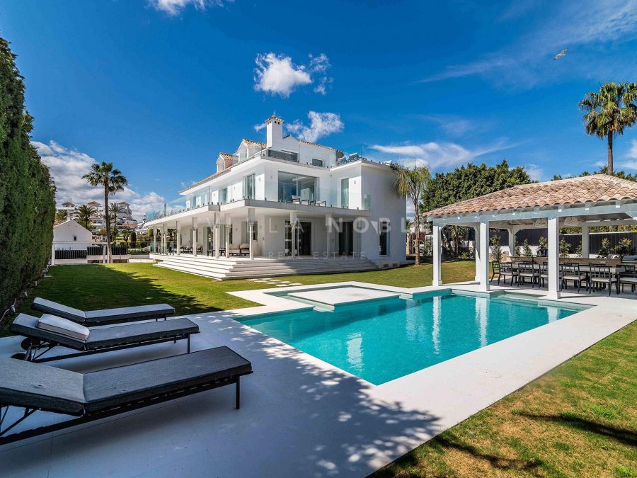 Villa available for short term renting starting February a short walk to Puerto Banus