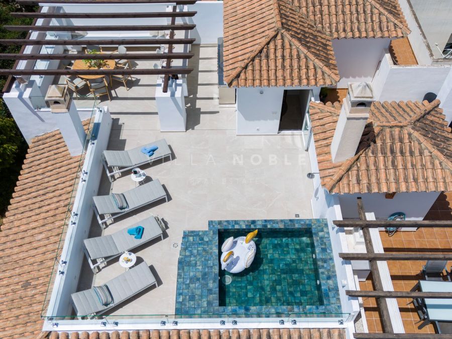 Renovated Penthouse in Mirador del Rodeo, Nueva Andalucia