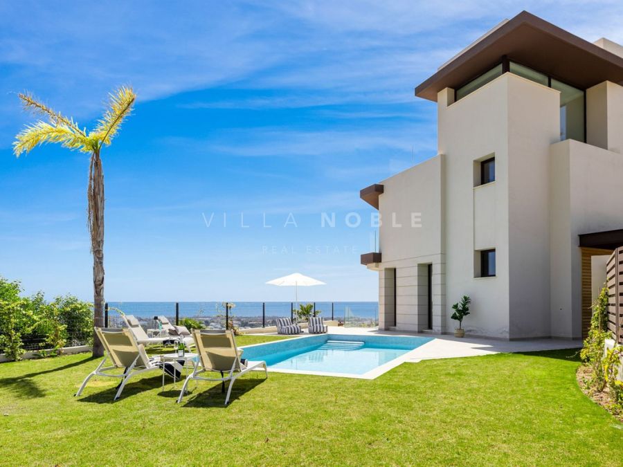 Fully furnished key ready Villa in a new boutique style development in Paraiso Alto, Benahavis