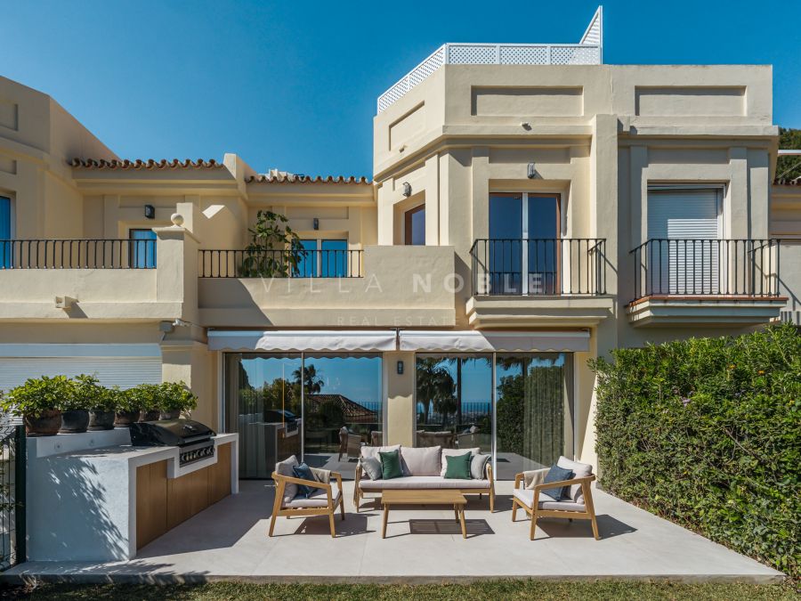 Renoviertes Reihenhaus in der sicheren und gepflegten Wohnanlage La Quinta Hills in Benahavís