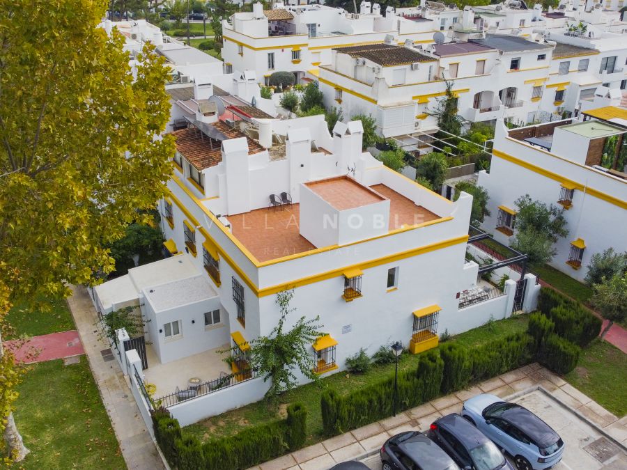 Wunderschönes Haus am Strand in Marbellas Goldener Meile
